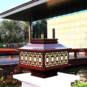 เสาไฟสวนโลหะกลางแจ้ง LED 2700K แสงวอร์มไวท์ IP66 แบบติดตั้งถาวร AC 220V พร้อมเซ็นเซอร์ตรวจจับความเคลื่อนไหว พลังงานแสงอาทิตย์ ปรับความสว่างได้ - Product Image 2