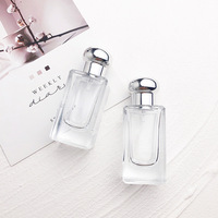 Botella de Perfume de Vidrio de Lujo de 25 ml con Cuello de Rosca y Bomba de Presión, Atomizador de Perfume Recargable para Viajes y Uso Diario