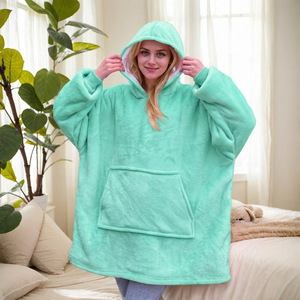 Manta con capucha de forro polar grueso, tipo jersey de franela, para abrazar, estilo europeo-americano - Product Image 3