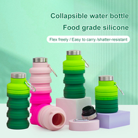 Bouteille d'eau pliable en silicone avec mousqueton, bouteilles d'eau pliables en silicone sans BPA réutilisables pour la gymnastique de voyage