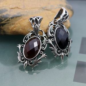 Colgante de Acero Inoxidable con Gema Roja en Forma de Lágrima, Estilo Retro, de la Marca Noble Palace, Joyería para Hombre al por Mayor - Product Image 2