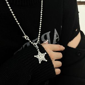 Collar con Colgante de Estrella de Plata S925 con Retrato de Reina, Estilo Moderno, Joyería de Moda para Uso Diario - Product Image 1
