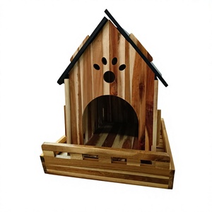 Casa para Perros de Madera THANH TUNG THINH CO.LTD, Diseño con Huellas de Patas, Refugio Duradero para Mascotas al Aire Libre, Forma Rectangular, Acabado Natural - Product Image 1