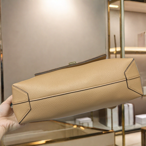 Cuir de vachette classique en cuir véritable Design ouvert sac à bandoulière pour femme marque couleur personnalisée sac fourre-tout léger grande capacité - Product Image 3