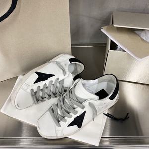 Chaussures de marche sportives haut de gamme pour hommes, tige en mesh respirante, anti-odeur, lacets ajustables, confortables, tendance et stylées - Product Image 4