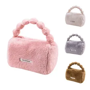 Taşınabilir büyük kapasiteli düz renk kozmetik el çantası yumuşak Faux tavşan kürk seyahat tuvalet makyaj çantası