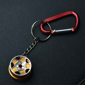 Porte-clés de voiture de luxe en alliage d'aluminium massif, pendentif de rétroviseur, parfum naturel longue durée intégré pour l'intérieur - Product Image 6