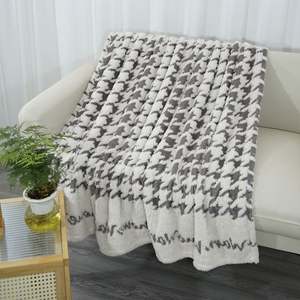 3D Jacquard Cationic Vintage Houndstooth Print Soft Fleece Blanket for Home Fuzzy Soft Cozy Thick Warm Custom <b>Throw</b> Blanket - Product Image 5