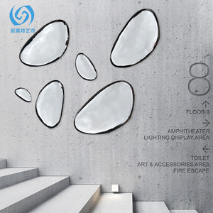 Décoration murale en acier inoxydable de style européen et américain, miroir irrégulier, sculpture artistique à suspendre pour la maison - Product Image 2