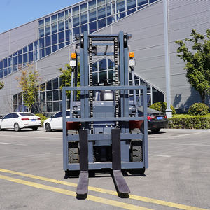 מלגזה דיזל חדשה עם מנוע דיזל 2.5 טון, יכולת שטח קשה, סיבולת גבוהה, הנעה 4X4, לאחסון במפעלים - Product Image 6