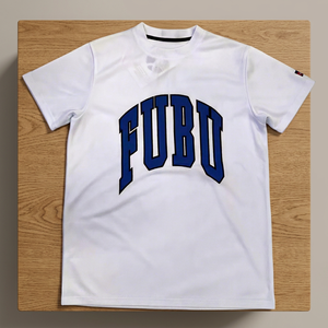 เสื้อยืดแขนสั้นสีขาวสำหรับผู้ชาย FUBU ทรงปกติ คอกลม แห้งเร็ว เบา นุ่ม สไตล์สปอร์ต สตรีท สไตล์บาสเก็ตบอล - Product Image 2