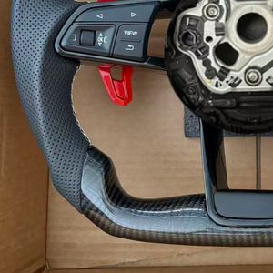 Volant en fibre de carbone pour <span class=keywords><strong>Audi</strong></span> A1 A4 A5 S4 S5 Q3 Q7 Q5 8R TT 8S R8 A6 C7 C8 Q7 A7 R8 S6 RS6 RS7 <span class=keywords><strong>A3</strong></span> Volant <span class=keywords><strong>sport</strong></span> - Product Image 3