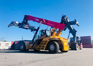 รถยกแบบ Reach Stacker มาตรฐาน EU รุ่น SRSC45V5 ขนาด 45 ตัน เป็นที่นิยมในยุโรปและอเมริกา รถยกแบบ Reach Stacker 45 - Product Image 5