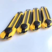 Cutter industriel KEMING 25 mm à lame cassable, résistant à l'usure, avec poignée ABS+TPR, pour la découpe de cartons en vrac en entrepôt