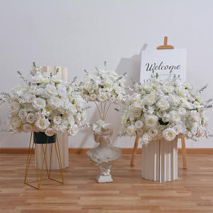 Vente en gros fleurs <span class=keywords><strong>de</strong></span> base candélabres Babybreath blanches pour décor <span class=keywords><strong>de</strong></span> <span class=keywords><strong>centre</strong></span> <span class=keywords><strong>de</strong></span> <span class=keywords><strong>table</strong></span> - Product Image 1