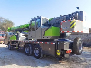 Grue mobile hydraulique d'occasion Zoomlion ZTC300V 30T avec pompe et moteur 0086 18117060100 - Product Image 3