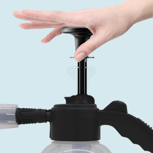 Bouteille pulvérisateur manuelle pneumatique pour <span class=keywords><strong>lavage</strong></span> de <span class=keywords><strong>voiture</strong></span> et arrosage de fleurs, pulvérisateur en forme d'éventail résistant aux acides et aux alcalis - Product Image 4