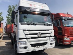 Camion tracteur d'occasion Sinotruk Euro2 Diesel 6X4 à direction à gauche HOWO 10 roues avec capacité de charge de 21-30T, 371 ch, caméra arrière 360° - Product Image 1