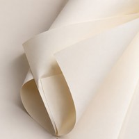 Papier d'emballage alimentaire couché de style rouleau, imperméable et recyclable, pour fleurs, avec logo personnalisé, idéal pour les cadeaux de Noël - Vente en gros de haute qualité