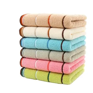 阿里巴巴中国销售五颜六色的条纹定制标志棉花去角质洗毛巾