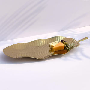 Plateau de service en acier inoxydable poli pour centres de table Décor Plateau de service de fruits de style unique pour hôtels - Product Image 5