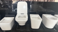 WC suspendu moderne avec réservoir encastré, chasse double à vortex, siphon en P, cuvette en céramique – Approvisionnement direct usine