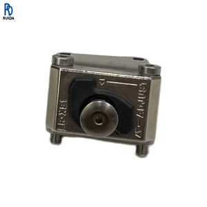 Keyence ตัวยึดเซ็นเซอร์ OP-88503 OP-88502 OP-88501 OP-88500 OP-88245 LR-XB1ใช้สำหรับการติดตั้งความแม่นยำสูง - Product Image 1