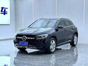 Mercedes GLA200 2023, Volante a la Izquierda, SUV Pequeño, Emisión Euro VI, 5 Plazas, Vehículo Usado Chino al por Mayor para África, Ghana, Argelia - Product Image 1