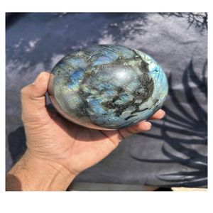 Sphère en labradorite bleue naturelle sculptée à la main de qualité supérieure, thème sphère de cristal, boule pour la décoration de la maison, cadeau pour la fête des mères, Gujarat - Product Image 5