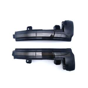 Autodragons Clignotants de rétroviseur latéral LED fumés à défilement pour LR4 2014-2016 et Discovery 2017-2018 - Product Image 1