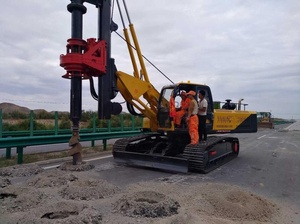 Gebruikt Bouw Machine Prijs 21 M 25 M 30 M LR80 Boorgat Roterende Mine <span class=keywords><strong>Pilling</strong></span> <span class=keywords><strong>Rig</strong></span> Boren <span class=keywords><strong>Rig</strong></span> - Product Image 3