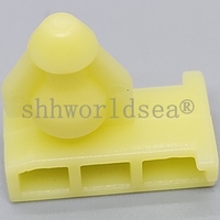 100 pièces/sac Clip en plastique pour Nissan 76847JG00A
