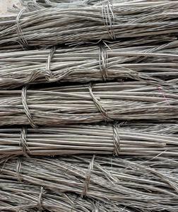 Meilleures ventes : Déchets d'aluminium extrudé 6061 de haute qualité, personnalisés, teneur en Al 99,9 %, origine Vietnam - Product Image 1