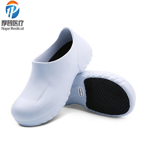 รองเท้าเชฟ Hope Medical สีดำ แบบ unisex กันลื่น กันน้ำมัน กันน้ำ ปิดนิ้วเท้า รองเท้าทำงาน ไซส์ 36-45 - Product Image 5