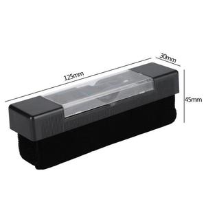Ensemble de brosses de nettoyage pour disques vinyles en plastique ABS personnalisé, anti-statique, éliminateur de poussière pour tourne-disque - Product Image 1