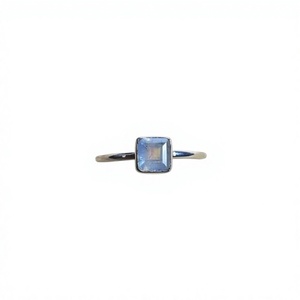 Bague en argent sterling 925 avec topaze bleue naturelle sertie clos, bijou fin fait main, tendance, certifié, style chrétien antique - Product Image 1