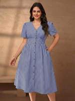 Robe midi rayée grande taille, robe trapèze boutonnée à manches courtes et col en V avec poches, tenue décontractée et de bureau