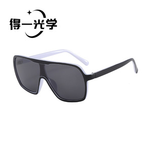 <b>Sunglasses</b> Black PC Frame UV400 Unisex Lightweight Type 3 Sunshades - Product Image 3