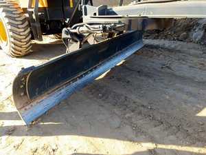 Motoniveladora Changlin Sinomach para Mantenimiento de Carreteras Mineras con Cabina ROPS FOPS - Product Image 6