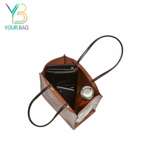 Túi Tote PVC Nhỏ Hàn Quốc Có Tay Cầm Đôi Chất Lượng Cao Bán Chạy Có Logo In Tùy Chỉnh - Product Image 5