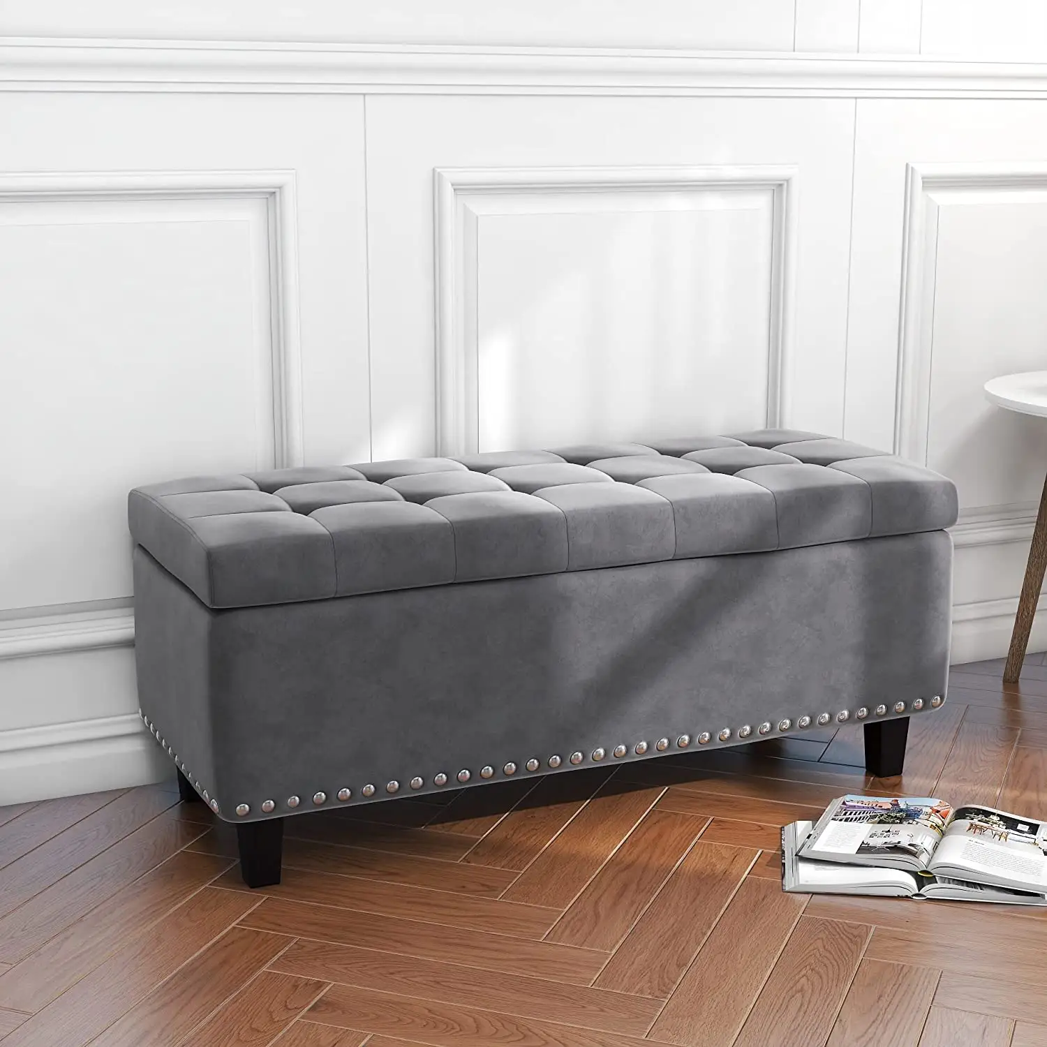 Storage Ottoman Bench Velvet Storage Ottoman with Wooden Legs Large Storage Bench for Living Room Button-Tufted Ottoman