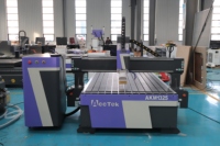 Machine de découpe et de gravure CNC pour le bois 1325, pour le travail du bois, la découpe du bois, du MDF et des contreplaqués, prix de la machine de gravure à réduction tarifaire