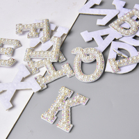 Patch de lettres en strass et perles AB, applique de lettres en cristal et diamant, autocollant non-tissé pour vêtements, nom personnalisé DIY
