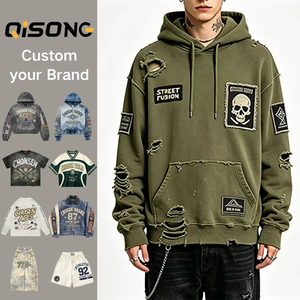 Sweats à capuche personnalisés vert olive effet vieilli avec motifs tête de mort et patchs streetwear, streetwear punk directement de l'usine pour un style urbain audacieux pour hommes - Product Image 1