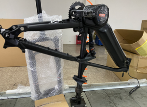 <span class=keywords><strong>Cadre</strong></span> de <span class=keywords><strong>vtt</strong></span> en alliage d'aluminium avec Logo, perles en acier OEM 27.5 29 <span class=keywords><strong>pouces</strong></span> 29R, vélo de montagne électrique G510 48v 1800w - Product Image 6