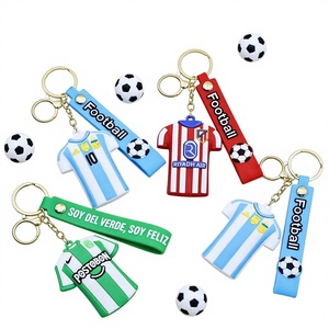 Porte-clés populaire en forme <span class=keywords><strong>de</strong></span> <span class=keywords><strong>maillot</strong></span> <span class=keywords><strong>de</strong></span> célébrité, logo d'équipe <span class=keywords><strong>de</strong></span> football <span class=keywords><strong>de</strong></span> haute qualité, pendentif créatif DIY pour sac à dos, bijou - Product Image 2