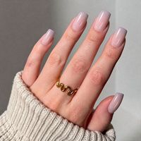 Uñas Postizas de Alta Gama, Degradado en Tonos Nude, Estilo Francés, Fáciles de Usar, Simples y Versátiles, Precio de Fábrica