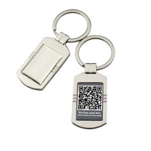 Fabricants de porte-clés en métal, vente en gros, porte-clés personnalisés, souvenirs, gravure au laser, logo imprimé, porte-clés vierges en métal pour sublimation - Product Image 5