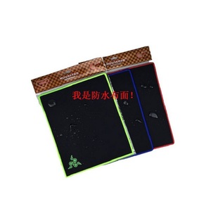 Tapis de souris Q1 250x300x3mm, surface en tissu imperméable, coutures sur les bords - Product Image 3