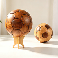 Massivholz Fußball-Ornament aus Schwarznuss, Buche oder Teakholz, Handgefertigtes Puzzle, Fan-Geschenk, Heim- und Bürodekoration, Ensemble Cadeau, Individuelles Geschenk